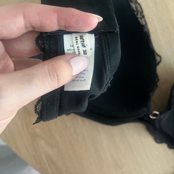 Aerie Elegant Black Lace Bra, with some sparkles - Picture 5 of 5
